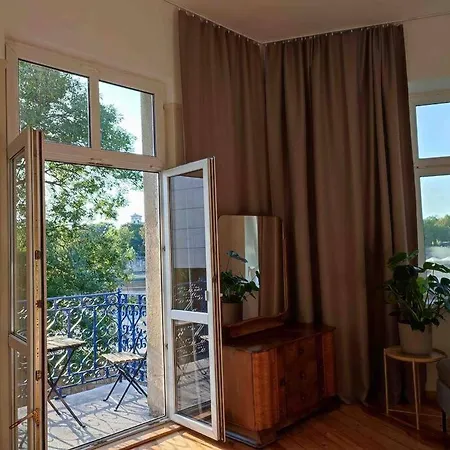 Apartment Zachod Slonca Nad Wisla